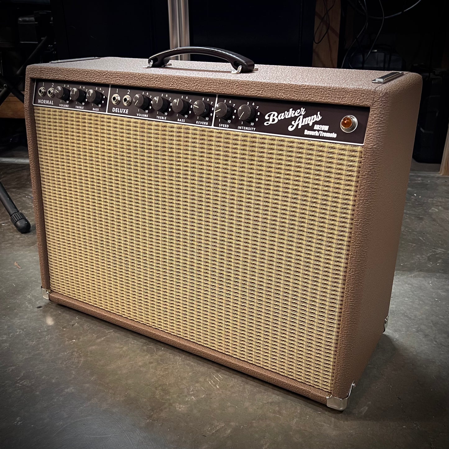 Barker Amps AD20W Guitar Amplifier
